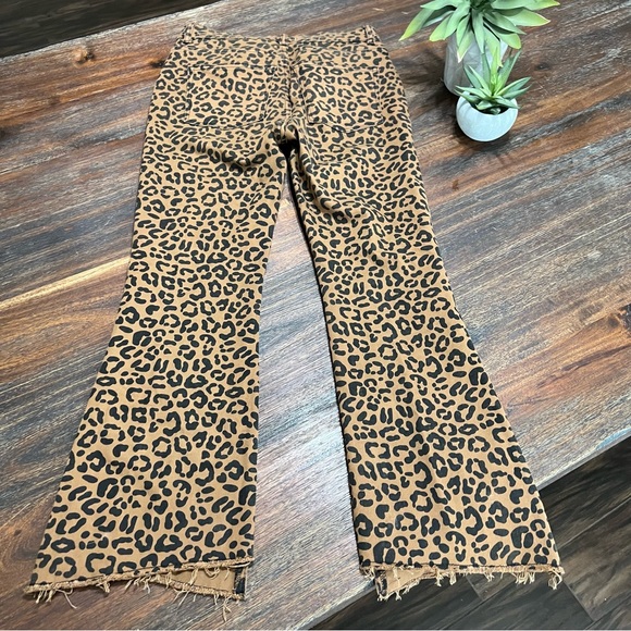 Bridget Crop High Rise Bootcut Jaguar Leopard Print Distressed Jean 26 - Picture 8 of 16